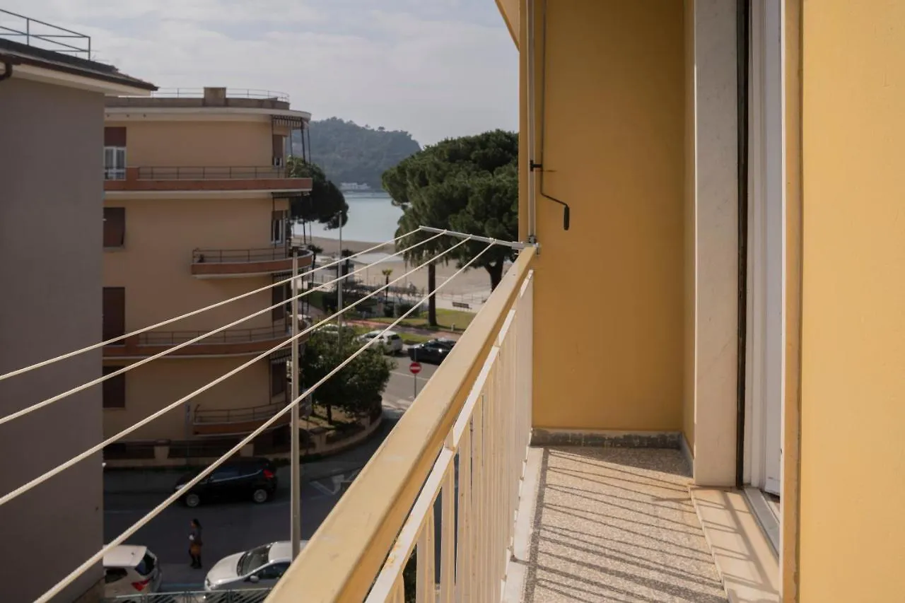 024 - Casa Lussuosa Vista Mare Ad Un Passo Dalla Spiaggia, Centro Citta' Apartment Sestri Levante